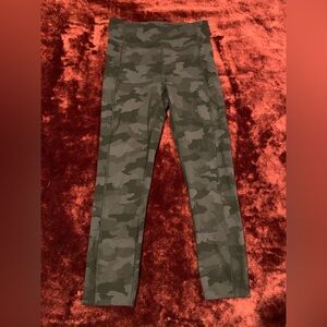 lululemon athletica High Rise Legging with Leg Pockets